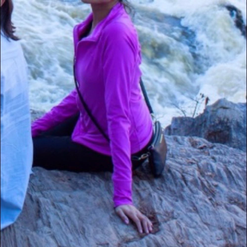 Gap body purple jacket